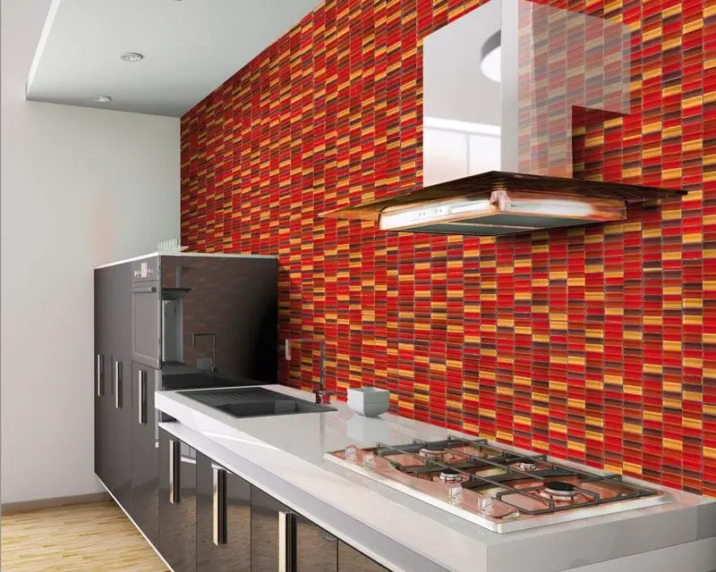 Küchenrückwand aus Mosaikfliesen