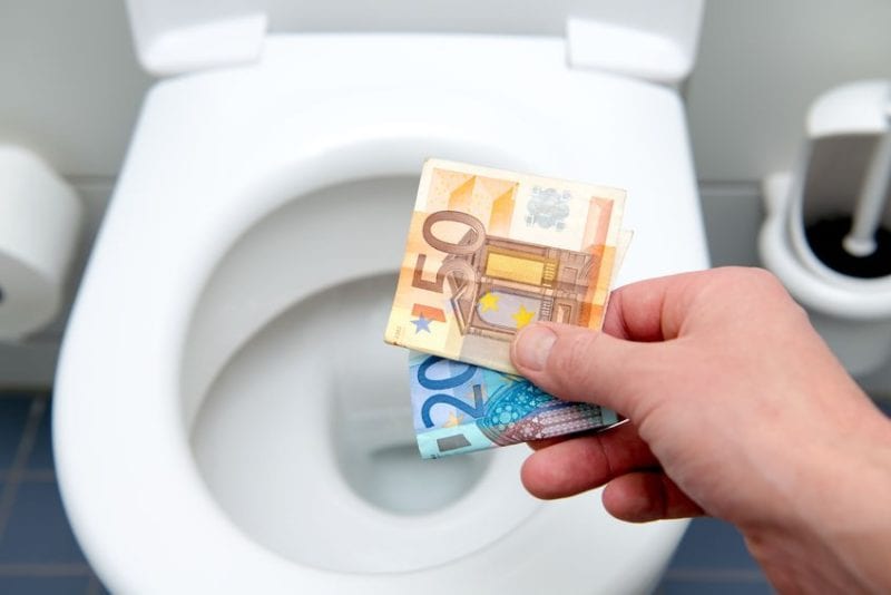 Geld Toilettenspülung