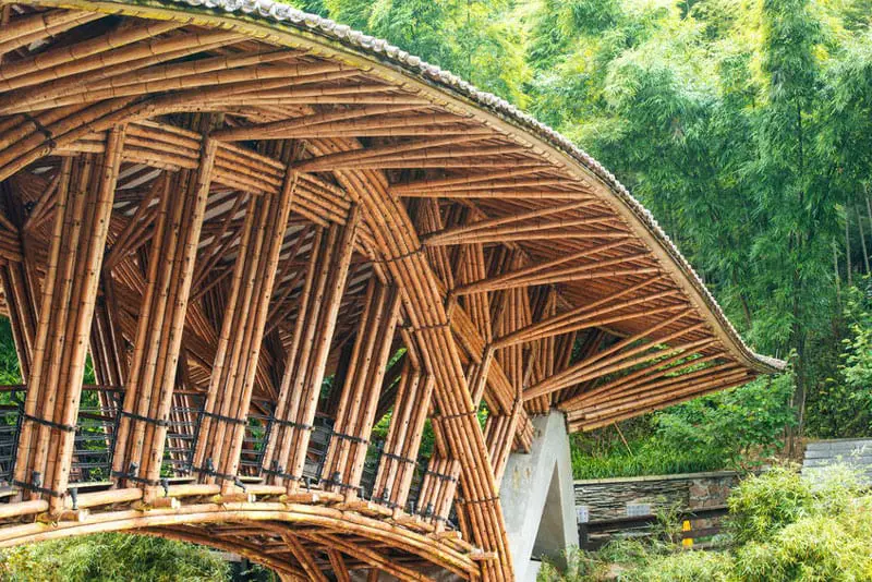 Brücke aus Bambus