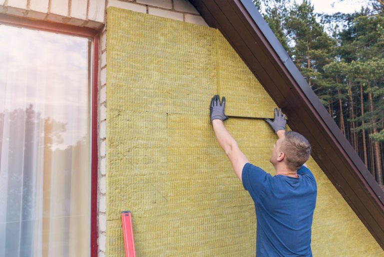 Haus oder Wohnung: Wann muss saniert werden?