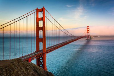 10 der längsten und spektakulärsten Hängebrücken der Welt