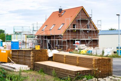 Unverheiratet ein Haus bauen: Fallstricke und Lösungen hausbau-paare