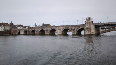 bruecke-maastricht