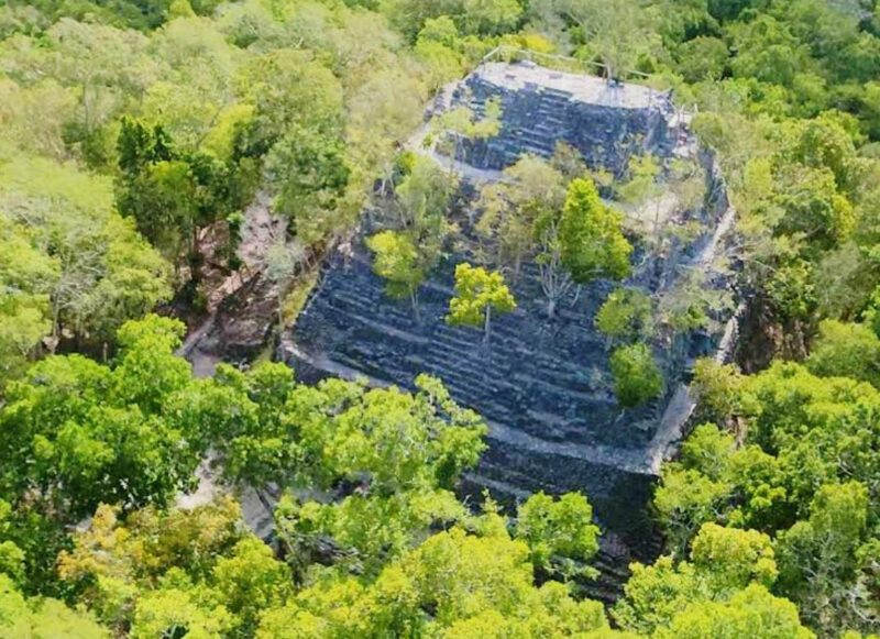 La Danta in El Mirador im Norden Guatemalas