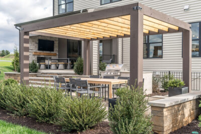 Terrassenüberdachung montieren: Diese 8 Punkte müssen vor dem Aufbau geklärt sein terrassenueberdachung