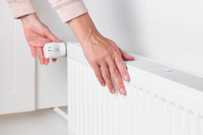 Mietwohnung zu kalt: Welche Temperatur der Vermieter ermöglichen muss kalte-heizung